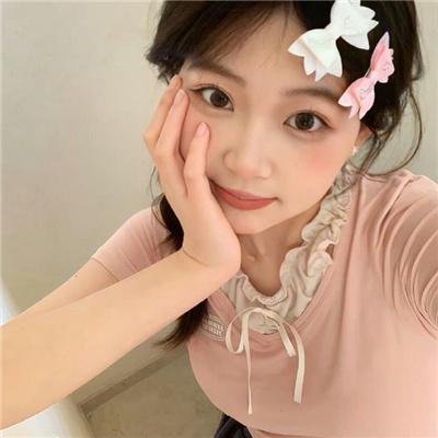 冲浪少年